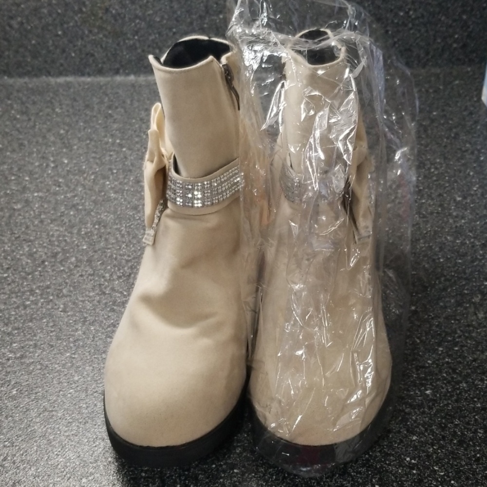 womens booties